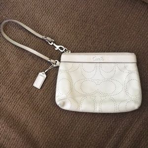 Coach wristlet- excellent used condition